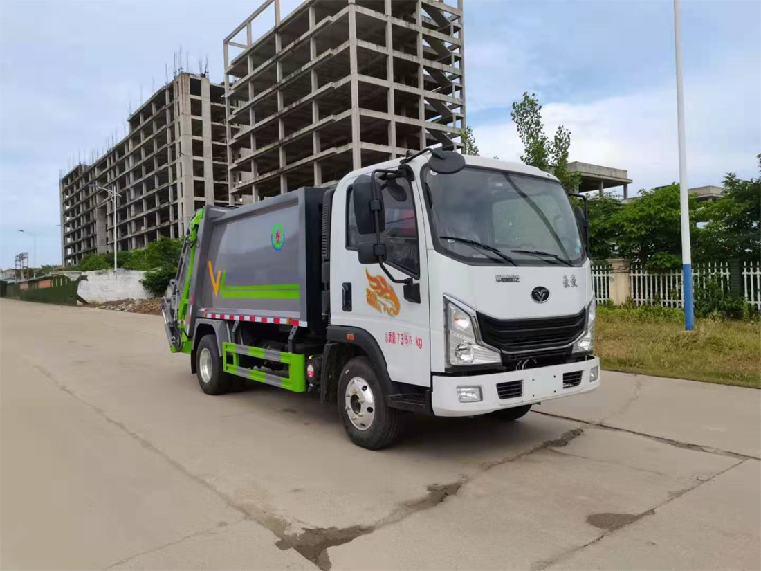 6方壓縮垃圾車(chē)-重汽豪曼國(guó)六6方壓縮式垃圾車(chē)廠家價(jià)格